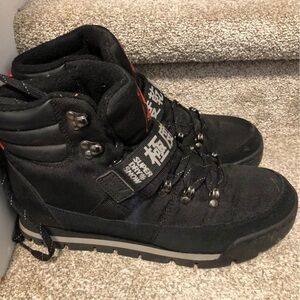 ❤️ Men’s black super dry boots guc size men’s 9 Superdry ❤️